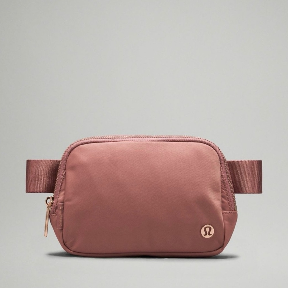 Lululemon 1L Spiced Chai Belt Bag w/Rose Gold Hardware *RARE sold out color NWT